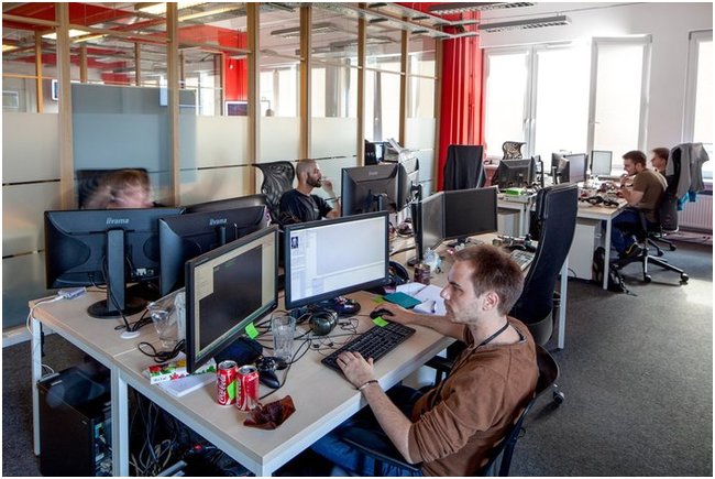 CD Projekt | Полностью рабочий движок