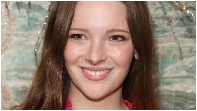 Сериал по Властелину колец | Роль молодой Галадриэль