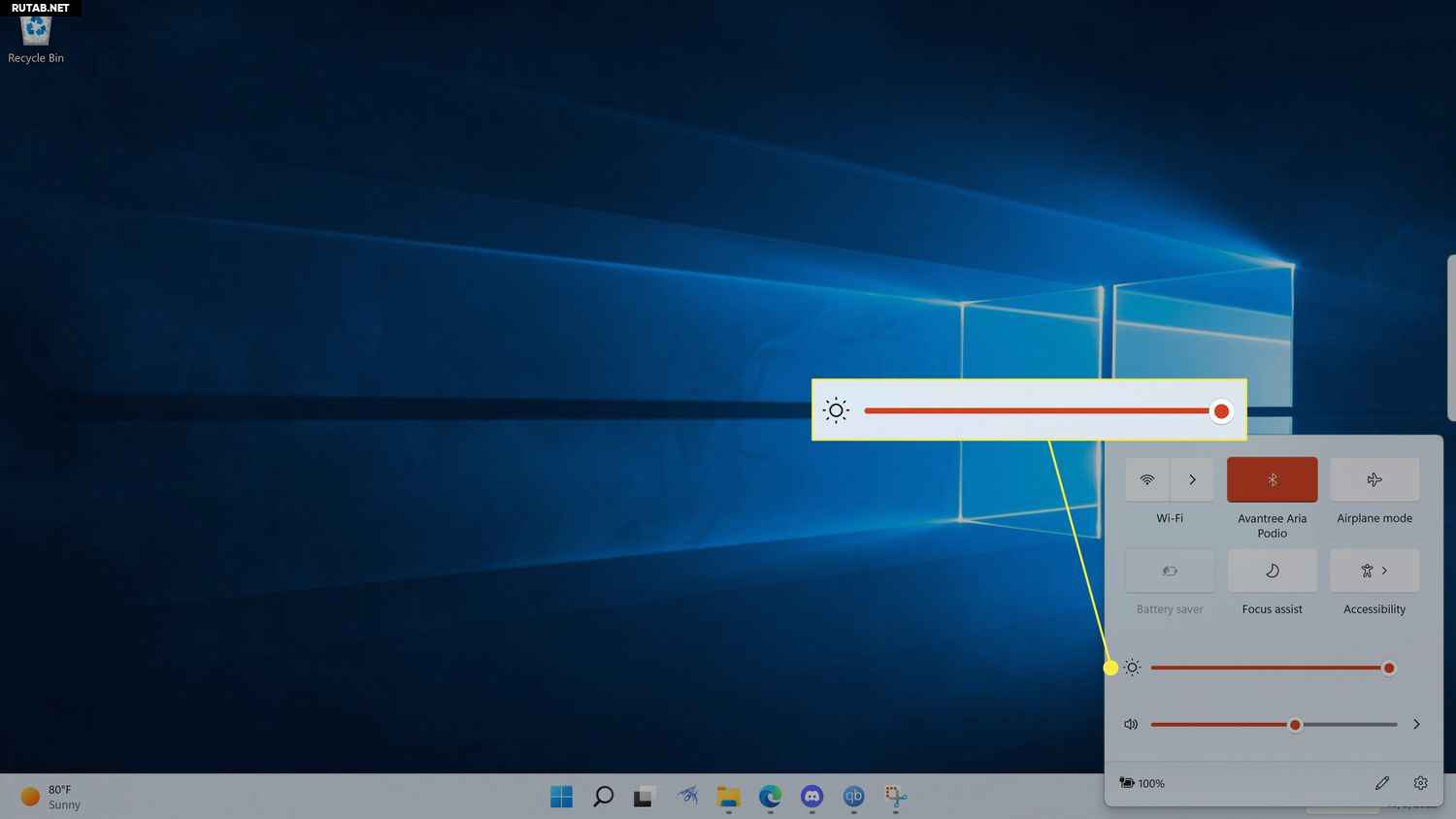 Уменьши яркость часов. Яркость экрана виндовс 10. Как изменить яркость монитора на Windows 11. Уменьшение яркости экрана Windows 10. Уменьшить яркость экрана в Windows 11.