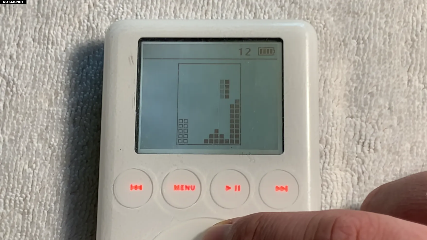 Никогда не выпускавшаяся игра Apple iPod Tetris обнаружена на прототипе  третьего поколения