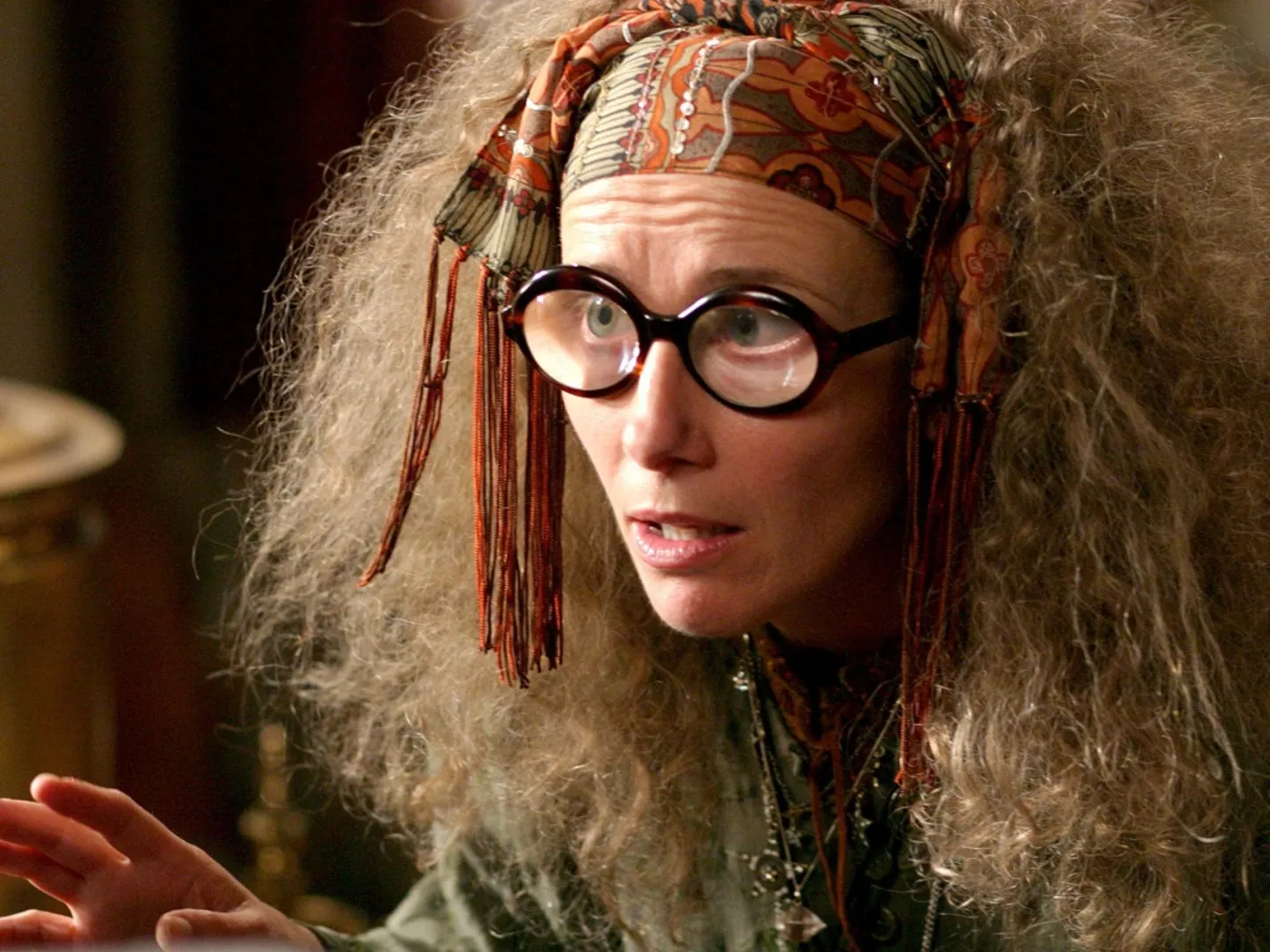 С Днём Рождения, профессор Трелони! — The-Leaky-Cauldron.org