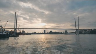 Жара во Владивостоке: аккумуляторы «кипят» и выходят из строя