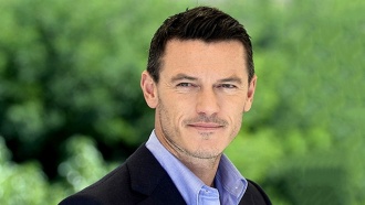 Люк Эванс сыграет в фильме «Красавица и чудовище»