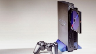 PlayStation 2 исполнилось 15 лет