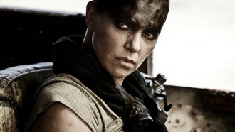 Шарлиз Терон в центре нового трейлера «Безумный Макс: Дорога ярости»