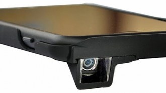 Чехол COVR Photo для смартфона Apple iPhone SE позволяет вести съемку, не привлекая внимания