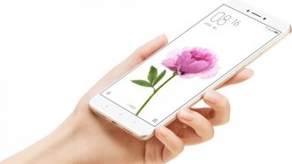 Xiaomi представила Mi Max - смартфон с самым большим экраном