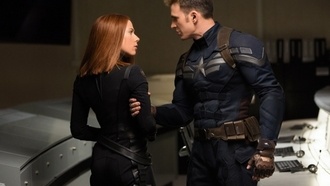 Крис Эванс рассказал, что он думает о «Чёрной Пантере» и «Чёрной Вдове»