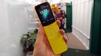 Обзор Nokia 8110 4G - Возвращение телефона из «Матрицы»
