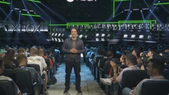 Глава Xbox Фил Спенсер скучает по Sony на E3