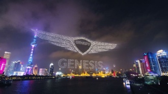 Автопроизводитель Genesis побил мировой рекорд Гиннеса по количеству дронов в небе