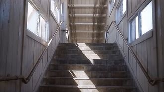 Станция метро на Unreal Engine 5 выглядит невероятно реалистично