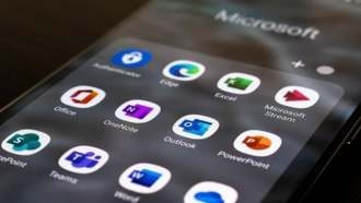 Сотрудники Microsoft все меньше довольны работой в компании