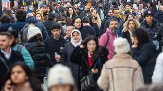 Разрыв в продолжительности жизни между мужчинами и женщинами сокращается во всем мире