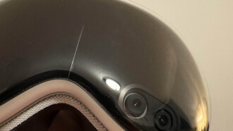 Владельцы Apple Vision Pro сообщают о самопроизвольном появлении трещины на гарнитуре