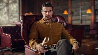 Новый сериал Гая Ричи «Джентльмены» собирает высокие оценки критиков