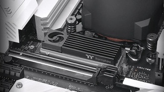 Выпущен SSD-кулер Thermaltake MS-1 M.2 с вентилятором на 8000 об/мин и радиатором