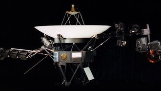 НАСА надеется решить проблемы со связью «Вояджера-1»