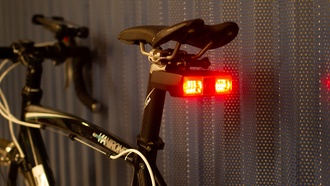 Vela AI защищает велосипедистов на дороге с помощью Raspberry Pi 4