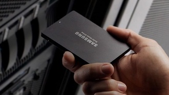 Samsung запустит услугу подписки на петабайтные хранилища SSD