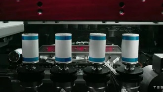 В США задержан гражданин Канады, продававший данные Tesla