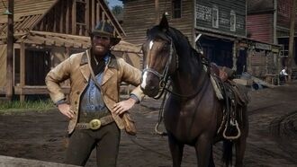 Артур Морган из Red Dead Redemption 2 ласков со своей лошадью, когда пьян
