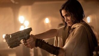 Новая режиссёрская версия «Мятежной луны» длится шесть часов