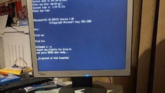 Новая MS-DOS 4 с открытым исходным кодом установлена на IBM Personal System/2