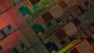 ОАЭ планируют запустить производство современных чипов