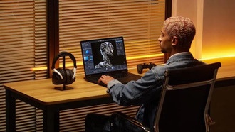 Эволюция искусственного интеллекта в персональных компьютерах: взгляд главы Asus