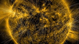 Источник магнитного поля Солнца может находиться недалеко от его поверхности