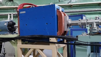 Новый подход расширяет возможности ускорителя находить признаки сверхновых в лунной пыли