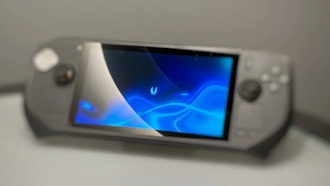 ZOTAC ZONE: появилось еще одно портативное игровое устройство