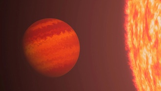 «Странная» новая планета сохраняет атмосферу, несмотря на неустанное излучение близлежащей звезды