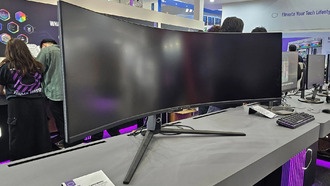 Cooler Master выпустил 57-дюймовый игровой мини-монитор 4K