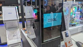 Zalman помещает 15,6-дюймовый монитор в корпус: экскурсия по корпусам Zalman на выставке Computex