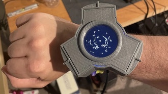 Дизайнер суперкомпьютера уменьшил Cray C90 до размера наручных часов