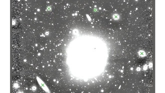 Наблюдения показали, что в галактике NGC 4696 находится сложная система шаровых скоплений