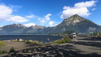 Фанат ETS2 создал игровую станцию за 10 000 долларов в ожидании DLC