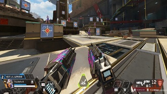 Как использовать два пистолета в Apex Legends