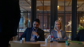 Netflix показал первый трейлер сериала «Остров миллиардеров»