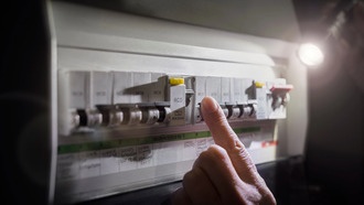 Отключение электроэнергии на севере Тайваня оказало незначительное влияние на фабрики Micron и Nanya