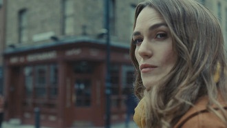 «Чёрные голуби» с Кирой Найтли продлили на 2-й сезон