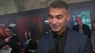 Режиссёр серии фильмов «Джон Уик» работает над экранизацией книг Джонатана Мэйберри