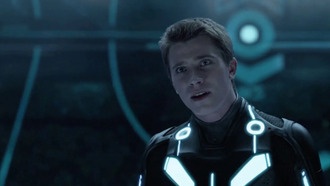 Гарет Хедлунд и ещё 7 актеров сыграют в шоу сценариста «Первого мстителя: Другая война»