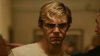 Эван Питерс и Эштон Кутчер станут ведущими актёрами нового сериала Райана Мерфи