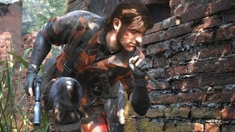 В Metal Gear Solid Delta: Snake Eater уровень сложности зависит от ракурса, с которого мы играем