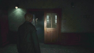 Головоломка с книжной полкой в читальном зале в отеле «Лейквью» в Silent Hill 2 Remake