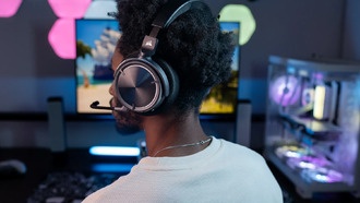 CORSAIR выпускает гарнитуру VIRTUOSO MAX с активным шумоподавлением и Dolby Atmos