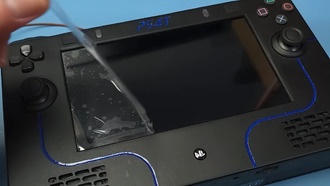 Моддер превращает PlayStation 4 Slim в портативную консоль